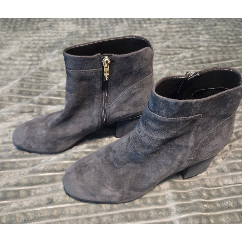Easy Spirit Brock Gray Suede Ankle Booties Block Heel Gold Trim Women's Sz 10W